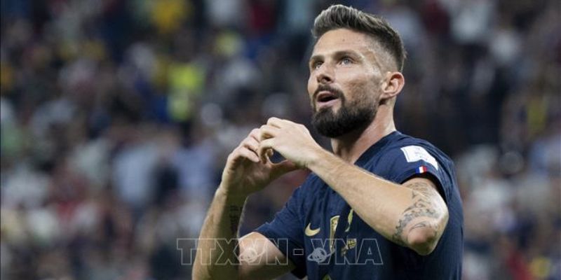 Giroud's Legacy: A True Inspiration for Aspiring Footballers